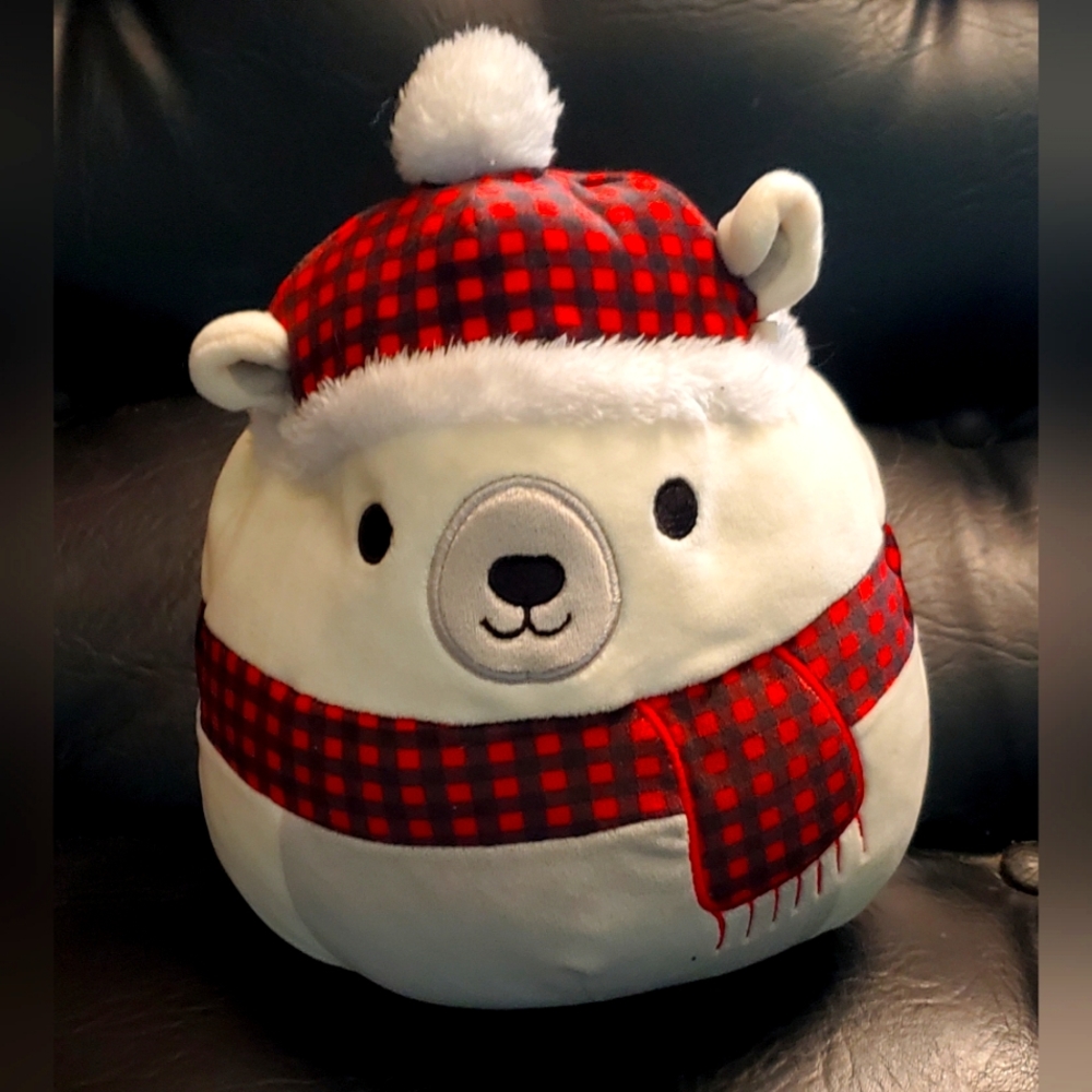 Squishmallow Brooke Polar Bear Christmas Exclusive with Hat and Scarf